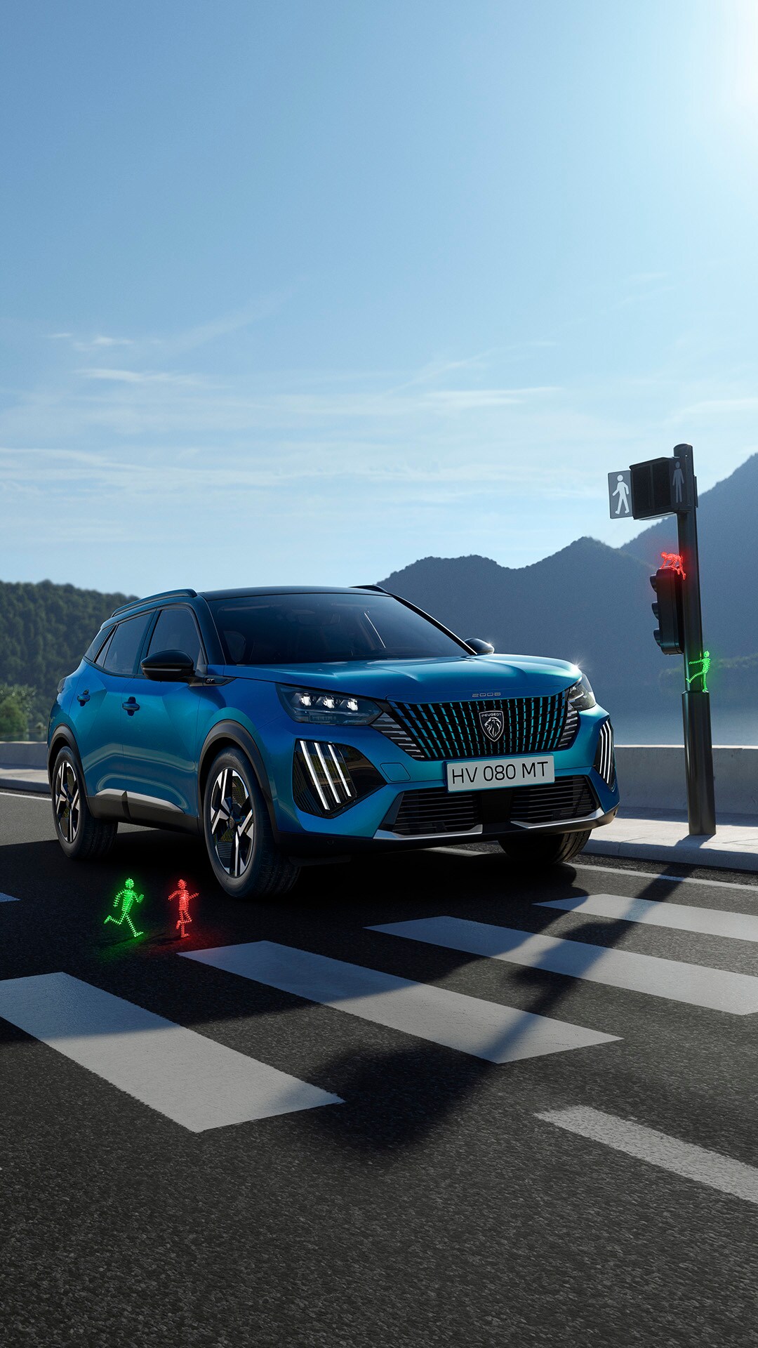 PEUGEOT 2008 hybrid or petrol front view